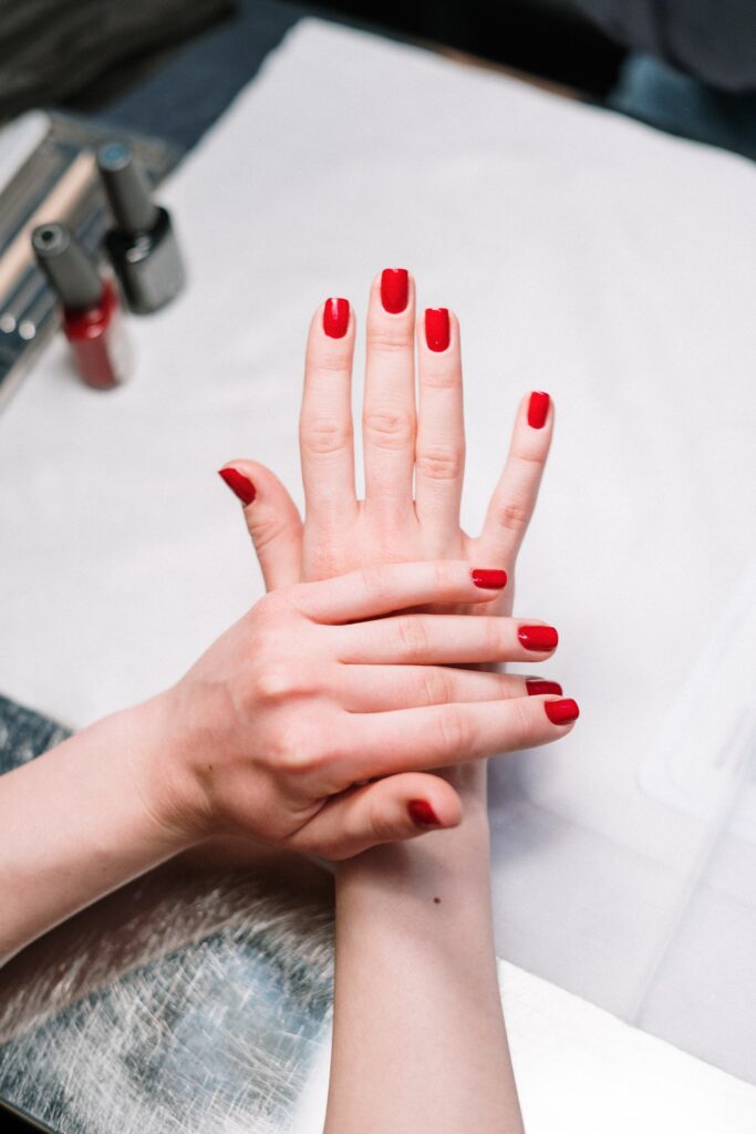 ejemplo-manicura-uñas-skybluesthetic
